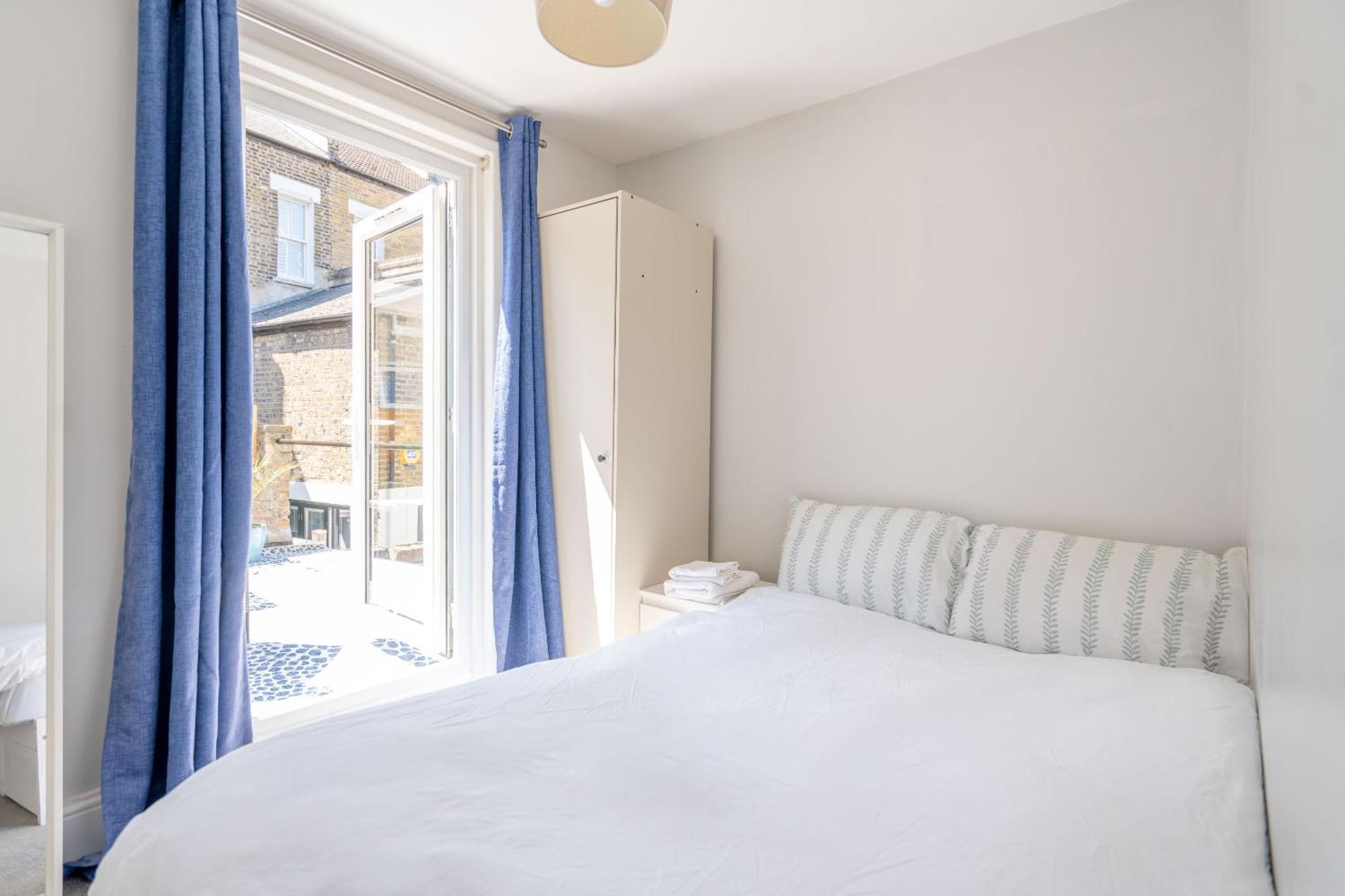 Quiet 5 Bed Vauxhall House With Garden And Roof Terrace Hébergement de vacances