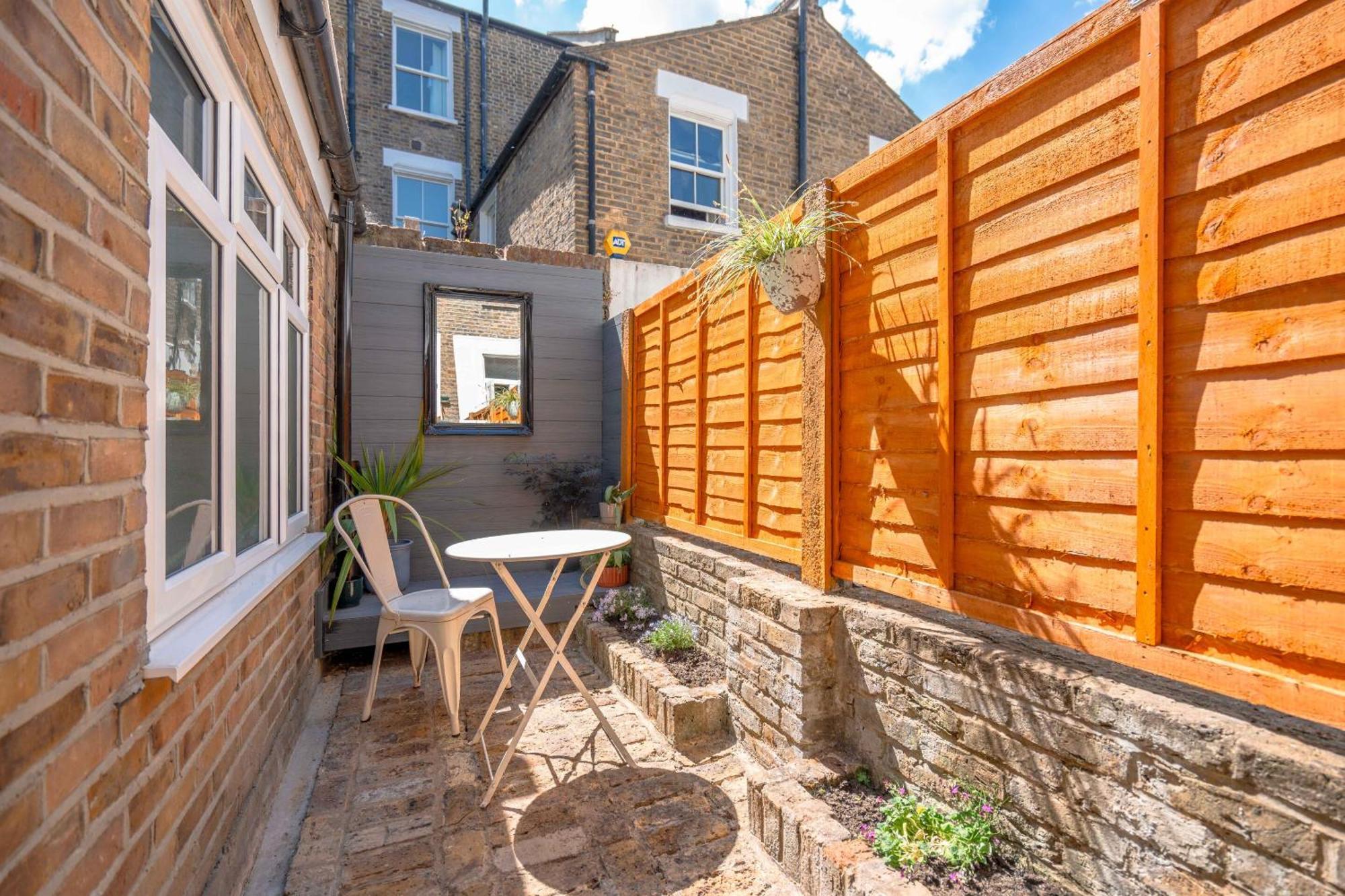 Quiet 5 Bed Vauxhall House With Garden And Roof Terrace Londres