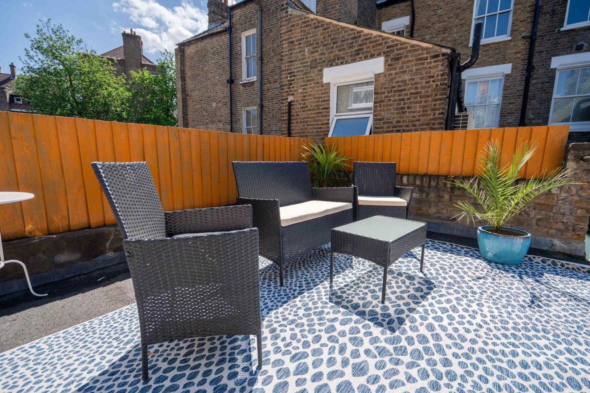 Quiet 5 Bed Vauxhall House With Garden And Roof Terrace Londres